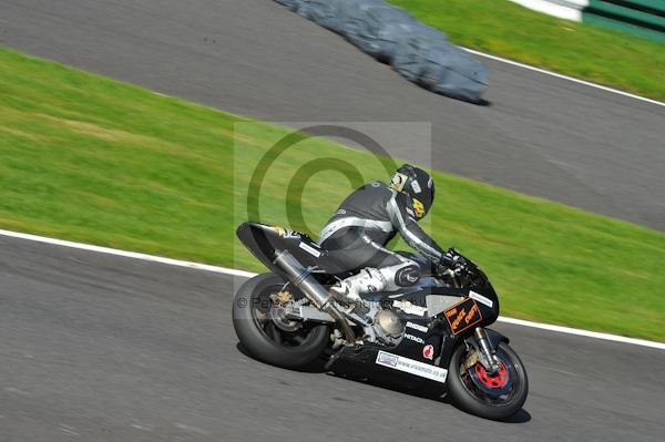 Motorcycle action photographs;Trackday digital images;cadwell;cadwell park photographs;event digital images;eventdigitalimages;motor racing louth lincolnshire;no limits trackday;peter wileman photography;trackday;trackday photos