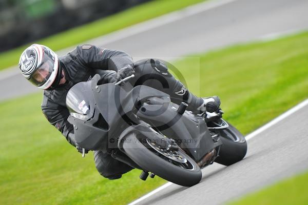 Motorcycle action photographs;Trackday digital images;cadwell;cadwell park photographs;event digital images;eventdigitalimages;motor racing louth lincolnshire;no limits trackday;peter wileman photography;trackday;trackday photos