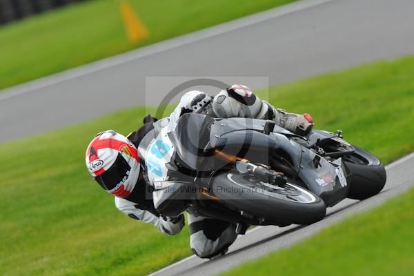 Motorcycle action photographs;Trackday digital images;cadwell;cadwell park photographs;event digital images;eventdigitalimages;motor racing louth lincolnshire;no limits trackday;peter wileman photography;trackday;trackday photos