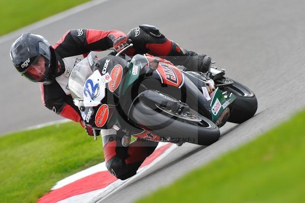 Motorcycle action photographs;Trackday digital images;cadwell;cadwell park photographs;event digital images;eventdigitalimages;motor racing louth lincolnshire;no limits trackday;peter wileman photography;trackday;trackday photos