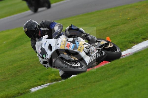 Motorcycle action photographs;Trackday digital images;cadwell;cadwell park photographs;event digital images;eventdigitalimages;motor racing louth lincolnshire;no limits trackday;peter wileman photography;trackday;trackday photos