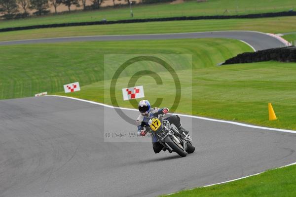 Motorcycle action photographs;Trackday digital images;cadwell;cadwell park photographs;event digital images;eventdigitalimages;motor racing louth lincolnshire;no limits trackday;peter wileman photography;trackday;trackday photos