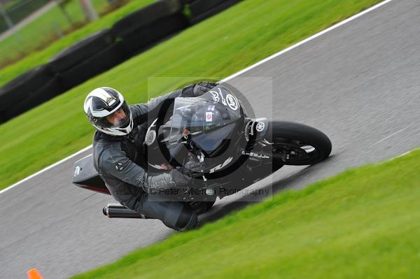 Motorcycle action photographs;Trackday digital images;cadwell;cadwell park photographs;event digital images;eventdigitalimages;motor racing louth lincolnshire;no limits trackday;peter wileman photography;trackday;trackday photos