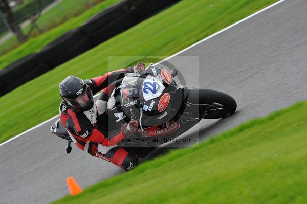 Motorcycle action photographs;Trackday digital images;cadwell;cadwell park photographs;event digital images;eventdigitalimages;motor racing louth lincolnshire;no limits trackday;peter wileman photography;trackday;trackday photos