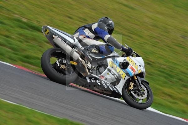 Motorcycle action photographs;Trackday digital images;cadwell;cadwell park photographs;event digital images;eventdigitalimages;motor racing louth lincolnshire;no limits trackday;peter wileman photography;trackday;trackday photos