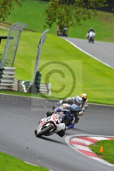 Motorcycle action photographs;Trackday digital images;cadwell;cadwell park photographs;event digital images;eventdigitalimages;motor racing louth lincolnshire;no limits trackday;peter wileman photography;trackday;trackday photos