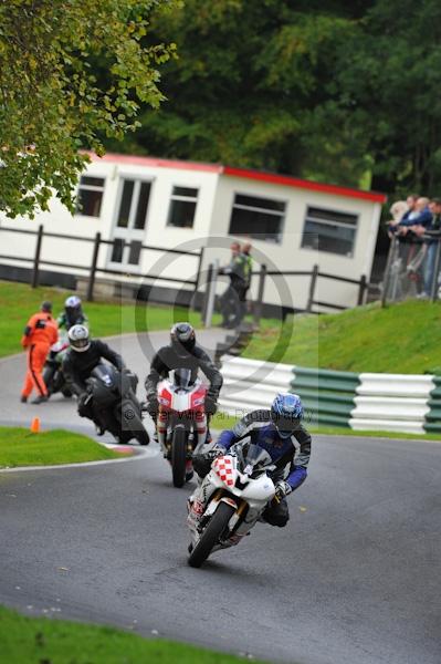 Motorcycle action photographs;Trackday digital images;cadwell;cadwell park photographs;event digital images;eventdigitalimages;motor racing louth lincolnshire;no limits trackday;peter wileman photography;trackday;trackday photos