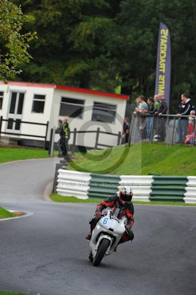 Motorcycle action photographs;Trackday digital images;cadwell;cadwell park photographs;event digital images;eventdigitalimages;motor racing louth lincolnshire;no limits trackday;peter wileman photography;trackday;trackday photos