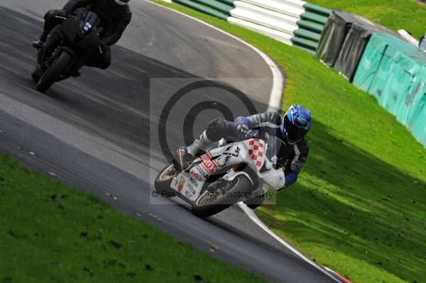 Motorcycle action photographs;Trackday digital images;cadwell;cadwell park photographs;event digital images;eventdigitalimages;motor racing louth lincolnshire;no limits trackday;peter wileman photography;trackday;trackday photos