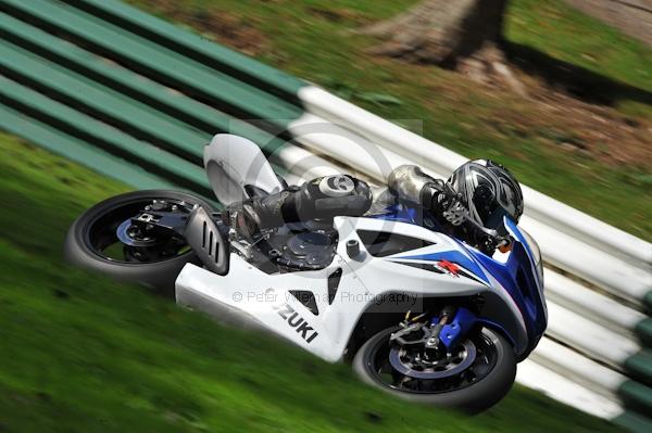 Motorcycle action photographs;Trackday digital images;cadwell;cadwell park photographs;event digital images;eventdigitalimages;motor racing louth lincolnshire;no limits trackday;peter wileman photography;trackday;trackday photos