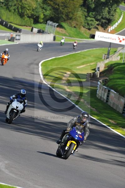 Motorcycle action photographs;Trackday digital images;cadwell;cadwell park photographs;event digital images;eventdigitalimages;motor racing louth lincolnshire;no limits trackday;peter wileman photography;trackday;trackday photos