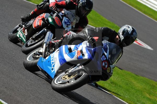 Motorcycle action photographs;Trackday digital images;cadwell;cadwell park photographs;event digital images;eventdigitalimages;motor racing louth lincolnshire;no limits trackday;peter wileman photography;trackday;trackday photos