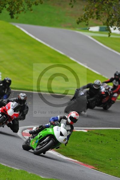 Motorcycle action photographs;Trackday digital images;cadwell;cadwell park photographs;event digital images;eventdigitalimages;motor racing louth lincolnshire;no limits trackday;peter wileman photography;trackday;trackday photos