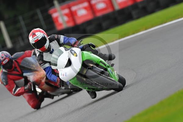 Motorcycle action photographs;Trackday digital images;cadwell;cadwell park photographs;event digital images;eventdigitalimages;motor racing louth lincolnshire;no limits trackday;peter wileman photography;trackday;trackday photos