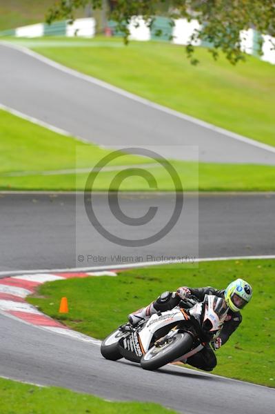 Motorcycle action photographs;Trackday digital images;cadwell;cadwell park photographs;event digital images;eventdigitalimages;motor racing louth lincolnshire;no limits trackday;peter wileman photography;trackday;trackday photos