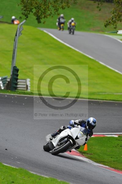 Motorcycle action photographs;Trackday digital images;cadwell;cadwell park photographs;event digital images;eventdigitalimages;motor racing louth lincolnshire;no limits trackday;peter wileman photography;trackday;trackday photos