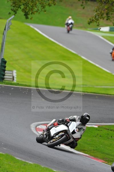 Motorcycle action photographs;Trackday digital images;cadwell;cadwell park photographs;event digital images;eventdigitalimages;motor racing louth lincolnshire;no limits trackday;peter wileman photography;trackday;trackday photos