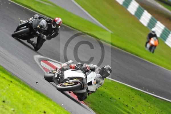 Motorcycle action photographs;Trackday digital images;cadwell;cadwell park photographs;event digital images;eventdigitalimages;motor racing louth lincolnshire;no limits trackday;peter wileman photography;trackday;trackday photos