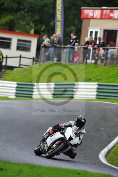 Motorcycle action photographs;Trackday digital images;cadwell;cadwell park photographs;event digital images;eventdigitalimages;motor racing louth lincolnshire;no limits trackday;peter wileman photography;trackday;trackday photos