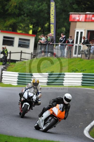 Motorcycle action photographs;Trackday digital images;cadwell;cadwell park photographs;event digital images;eventdigitalimages;motor racing louth lincolnshire;no limits trackday;peter wileman photography;trackday;trackday photos