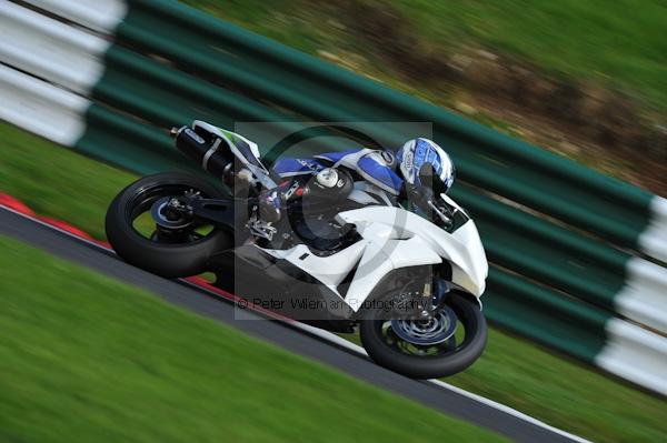 Motorcycle action photographs;Trackday digital images;cadwell;cadwell park photographs;event digital images;eventdigitalimages;motor racing louth lincolnshire;no limits trackday;peter wileman photography;trackday;trackday photos