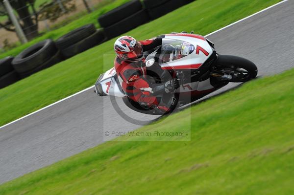 Motorcycle action photographs;Trackday digital images;cadwell;cadwell park photographs;event digital images;eventdigitalimages;motor racing louth lincolnshire;no limits trackday;peter wileman photography;trackday;trackday photos