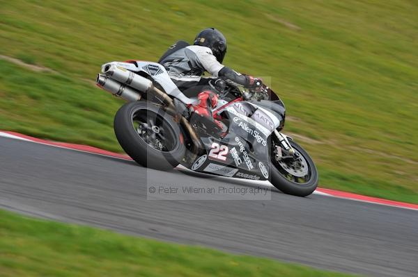 Motorcycle action photographs;Trackday digital images;cadwell;cadwell park photographs;event digital images;eventdigitalimages;motor racing louth lincolnshire;no limits trackday;peter wileman photography;trackday;trackday photos