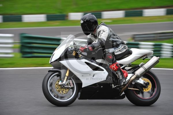 Motorcycle action photographs;Trackday digital images;cadwell;cadwell park photographs;event digital images;eventdigitalimages;motor racing louth lincolnshire;no limits trackday;peter wileman photography;trackday;trackday photos