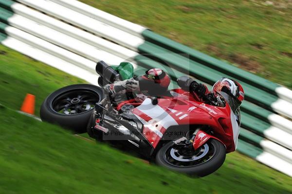 Motorcycle action photographs;Trackday digital images;cadwell;cadwell park photographs;event digital images;eventdigitalimages;motor racing louth lincolnshire;no limits trackday;peter wileman photography;trackday;trackday photos