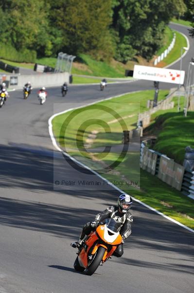 Motorcycle action photographs;Trackday digital images;cadwell;cadwell park photographs;event digital images;eventdigitalimages;motor racing louth lincolnshire;no limits trackday;peter wileman photography;trackday;trackday photos