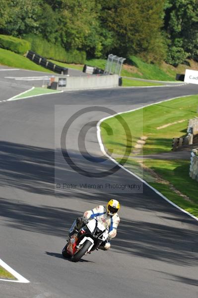 Motorcycle action photographs;Trackday digital images;cadwell;cadwell park photographs;event digital images;eventdigitalimages;motor racing louth lincolnshire;no limits trackday;peter wileman photography;trackday;trackday photos