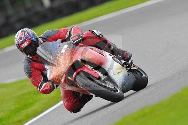 Motorcycle action photographs;Trackday digital images;cadwell;cadwell park photographs;event digital images;eventdigitalimages;motor racing louth lincolnshire;no limits trackday;peter wileman photography;trackday;trackday photos