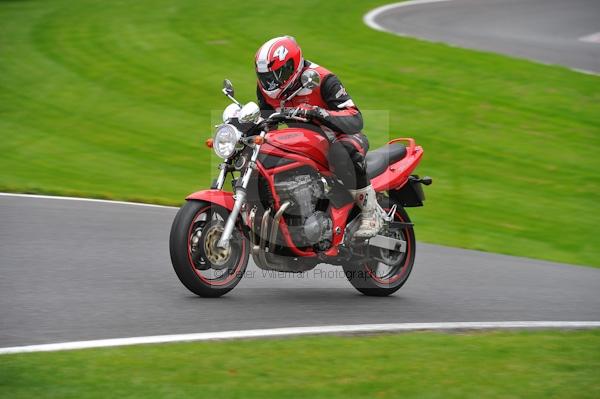 Motorcycle action photographs;Trackday digital images;cadwell;cadwell park photographs;event digital images;eventdigitalimages;motor racing louth lincolnshire;no limits trackday;peter wileman photography;trackday;trackday photos