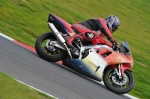 Motorcycle-action-photographs;Trackday-digital-images;cadwell;cadwell-park-photographs;event-digital-images;eventdigitalimages;motor-racing-louth-lincolnshire;no-limits-trackday;peter-wileman-photography;trackday;trackday-photos