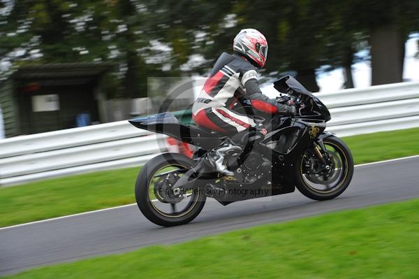 Motorcycle action photographs;Trackday digital images;cadwell;cadwell park photographs;event digital images;eventdigitalimages;motor racing louth lincolnshire;no limits trackday;peter wileman photography;trackday;trackday photos