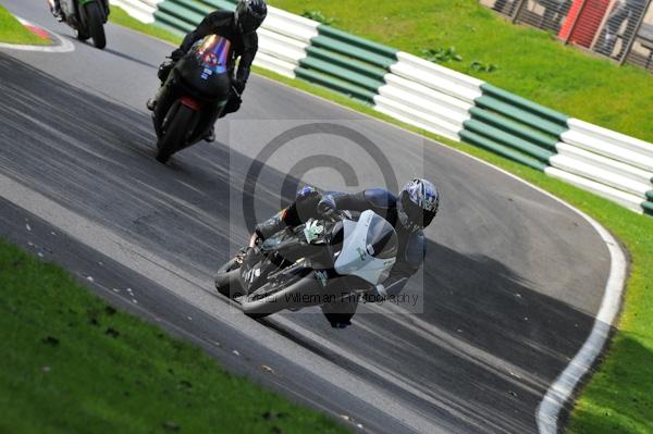 Motorcycle action photographs;Trackday digital images;cadwell;cadwell park photographs;event digital images;eventdigitalimages;motor racing louth lincolnshire;no limits trackday;peter wileman photography;trackday;trackday photos