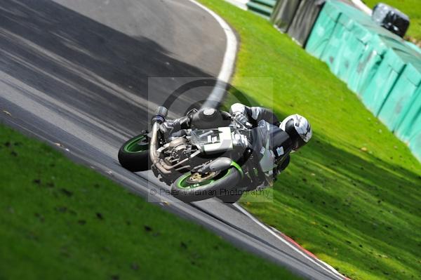 Motorcycle action photographs;Trackday digital images;cadwell;cadwell park photographs;event digital images;eventdigitalimages;motor racing louth lincolnshire;no limits trackday;peter wileman photography;trackday;trackday photos