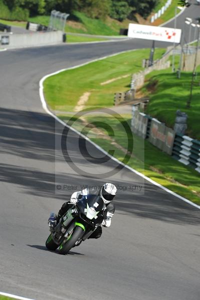 Motorcycle action photographs;Trackday digital images;cadwell;cadwell park photographs;event digital images;eventdigitalimages;motor racing louth lincolnshire;no limits trackday;peter wileman photography;trackday;trackday photos