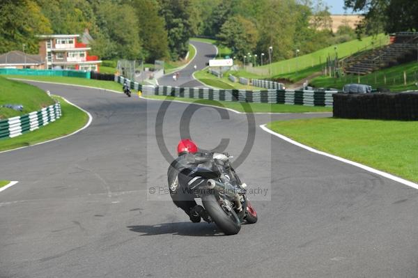 Motorcycle action photographs;Trackday digital images;cadwell;cadwell park photographs;event digital images;eventdigitalimages;motor racing louth lincolnshire;no limits trackday;peter wileman photography;trackday;trackday photos