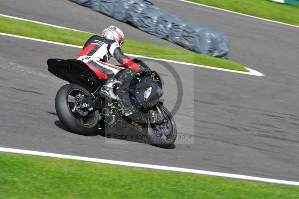 Motorcycle action photographs;Trackday digital images;cadwell;cadwell park photographs;event digital images;eventdigitalimages;motor racing louth lincolnshire;no limits trackday;peter wileman photography;trackday;trackday photos