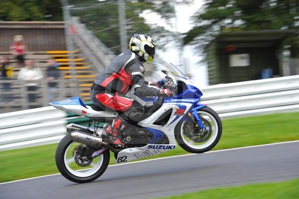 Motorcycle action photographs;Trackday digital images;cadwell;cadwell park photographs;event digital images;eventdigitalimages;motor racing louth lincolnshire;no limits trackday;peter wileman photography;trackday;trackday photos