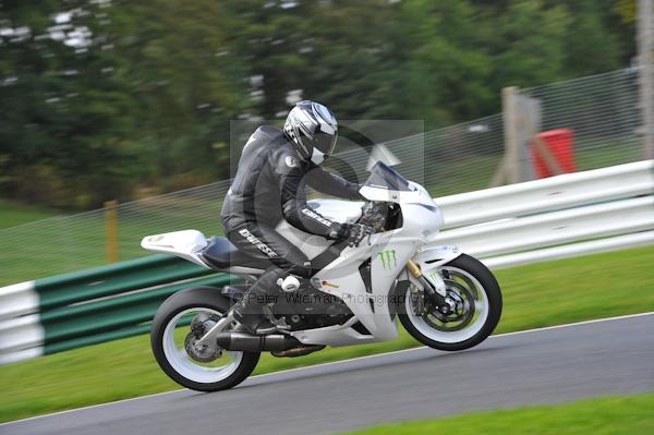 Motorcycle action photographs;Trackday digital images;cadwell;cadwell park photographs;event digital images;eventdigitalimages;motor racing louth lincolnshire;no limits trackday;peter wileman photography;trackday;trackday photos