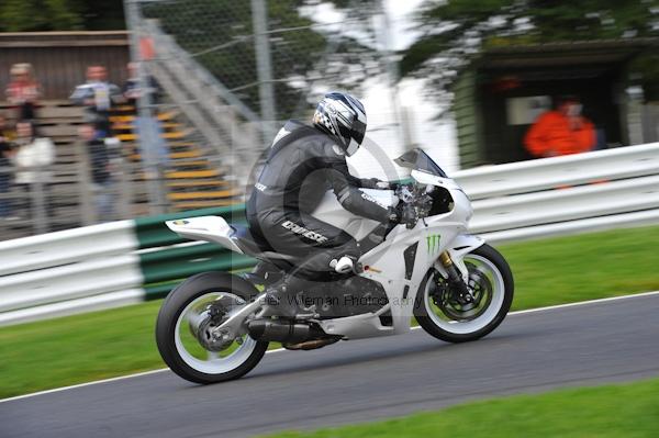 Motorcycle action photographs;Trackday digital images;cadwell;cadwell park photographs;event digital images;eventdigitalimages;motor racing louth lincolnshire;no limits trackday;peter wileman photography;trackday;trackday photos