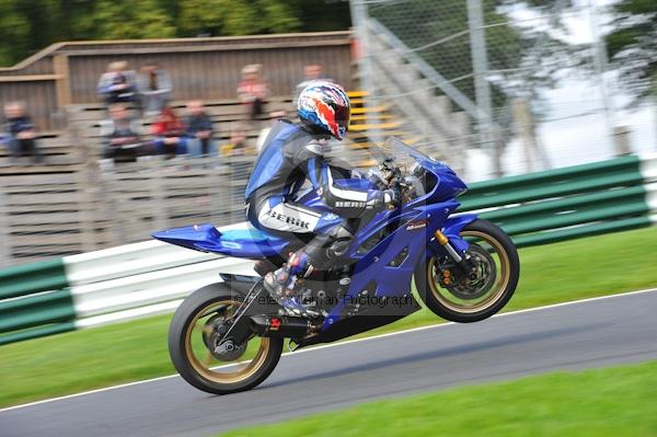 Motorcycle action photographs;Trackday digital images;cadwell;cadwell park photographs;event digital images;eventdigitalimages;motor racing louth lincolnshire;no limits trackday;peter wileman photography;trackday;trackday photos