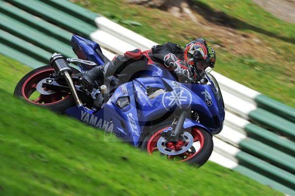 Motorcycle action photographs;Trackday digital images;cadwell;cadwell park photographs;event digital images;eventdigitalimages;motor racing louth lincolnshire;no limits trackday;peter wileman photography;trackday;trackday photos