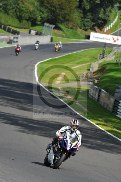 Motorcycle action photographs;Trackday digital images;cadwell;cadwell park photographs;event digital images;eventdigitalimages;motor racing louth lincolnshire;no limits trackday;peter wileman photography;trackday;trackday photos