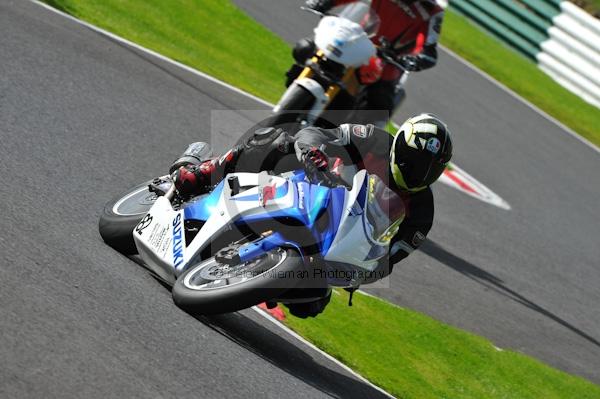 Motorcycle action photographs;Trackday digital images;cadwell;cadwell park photographs;event digital images;eventdigitalimages;motor racing louth lincolnshire;no limits trackday;peter wileman photography;trackday;trackday photos