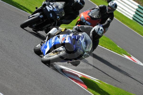 Motorcycle action photographs;Trackday digital images;cadwell;cadwell park photographs;event digital images;eventdigitalimages;motor racing louth lincolnshire;no limits trackday;peter wileman photography;trackday;trackday photos