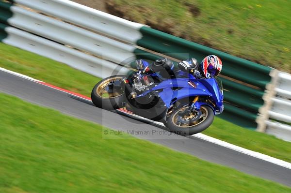 Motorcycle action photographs;Trackday digital images;cadwell;cadwell park photographs;event digital images;eventdigitalimages;motor racing louth lincolnshire;no limits trackday;peter wileman photography;trackday;trackday photos