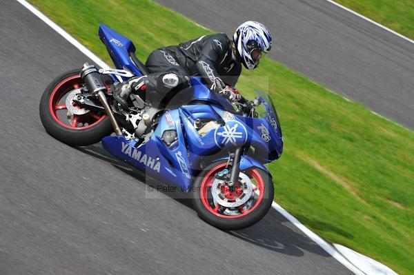 Motorcycle action photographs;Trackday digital images;cadwell;cadwell park photographs;event digital images;eventdigitalimages;motor racing louth lincolnshire;no limits trackday;peter wileman photography;trackday;trackday photos